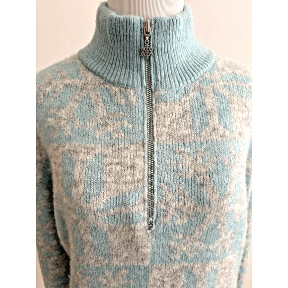 Loft Sweater L Light-Blue Gray Snowflakes Pullover Quart Zip Mock Neck Knit NWT - Picture 13 of 13